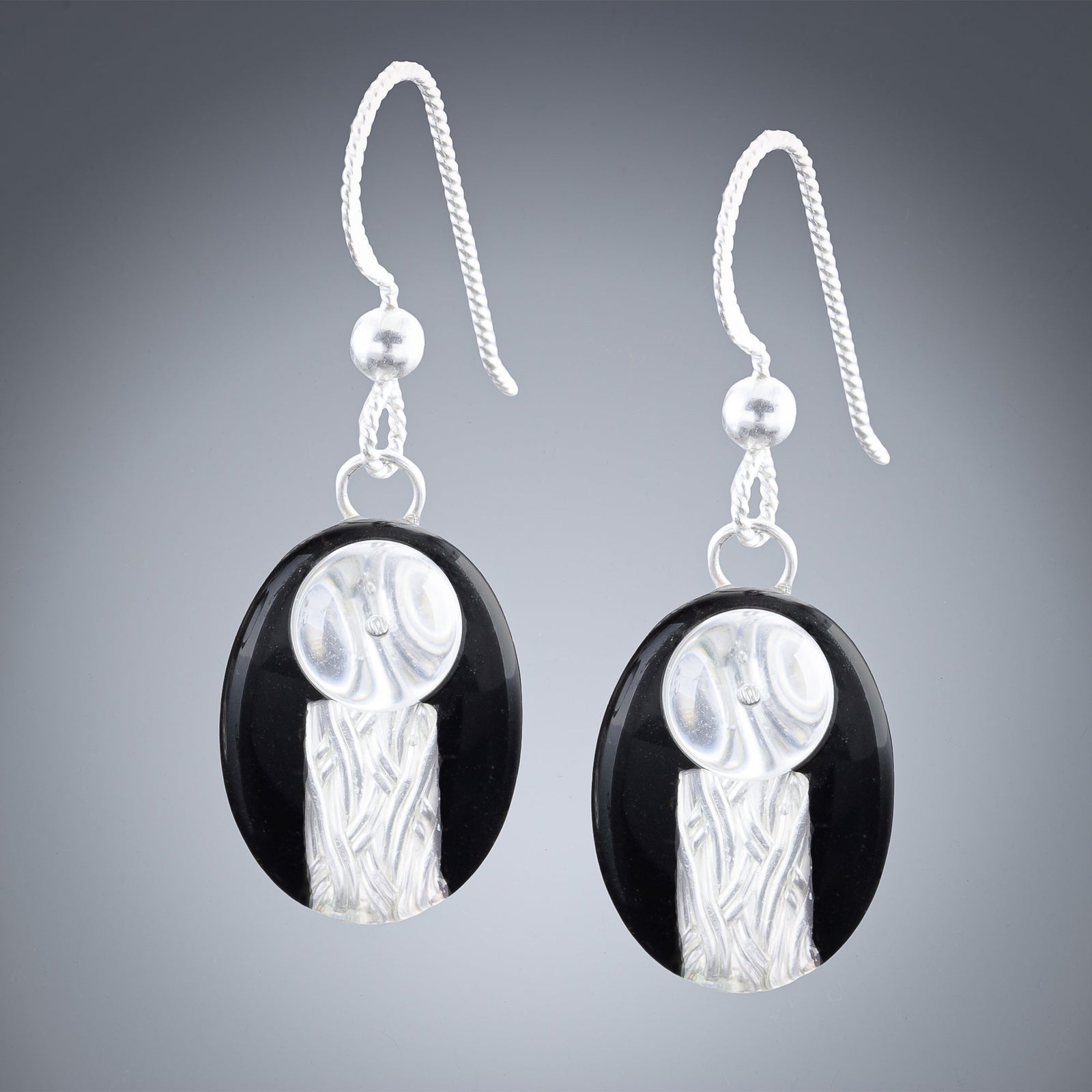 Handwoven Art Deco Black & Silver Earrings in Silver